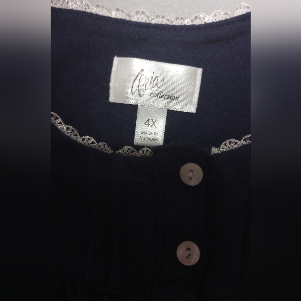Araia Collection Navy Nightgown with White Trim, Size 4X - Picture 2 of 2